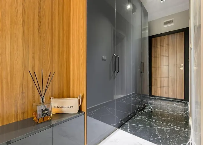 Azur Garden 64 Apartament *