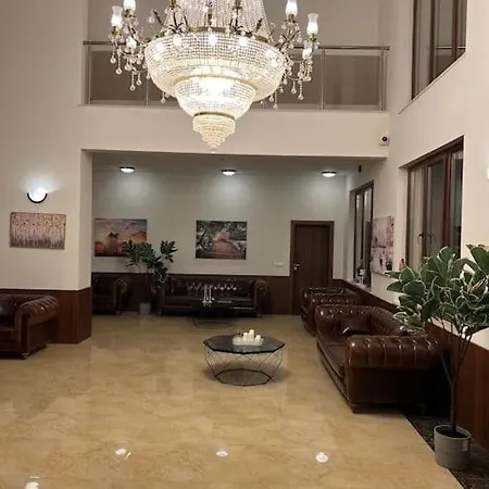 Azur Garden 64 *