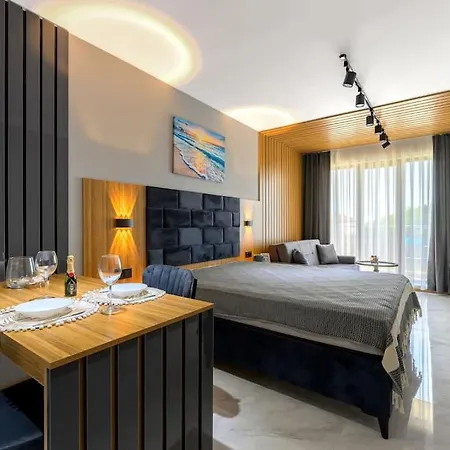 Azur Properties 56 שקורפילובצי