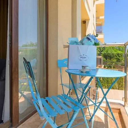 Apartment Azur Garden 64 Shkorpilovtsi