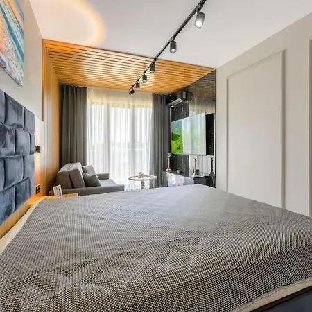 Apartamento Azur Garden 64 Shkorpilovtsi