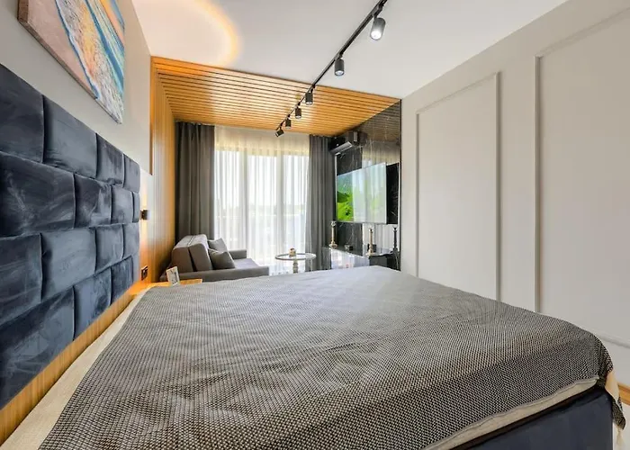 Апартамент Azur Garden 64 Шкорпиловци